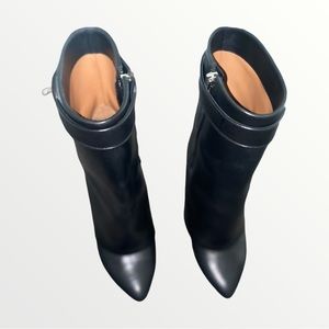 Authentic Givenchy Shark Ankle Bootie; Sz 7 1/2; Preloved ❤️